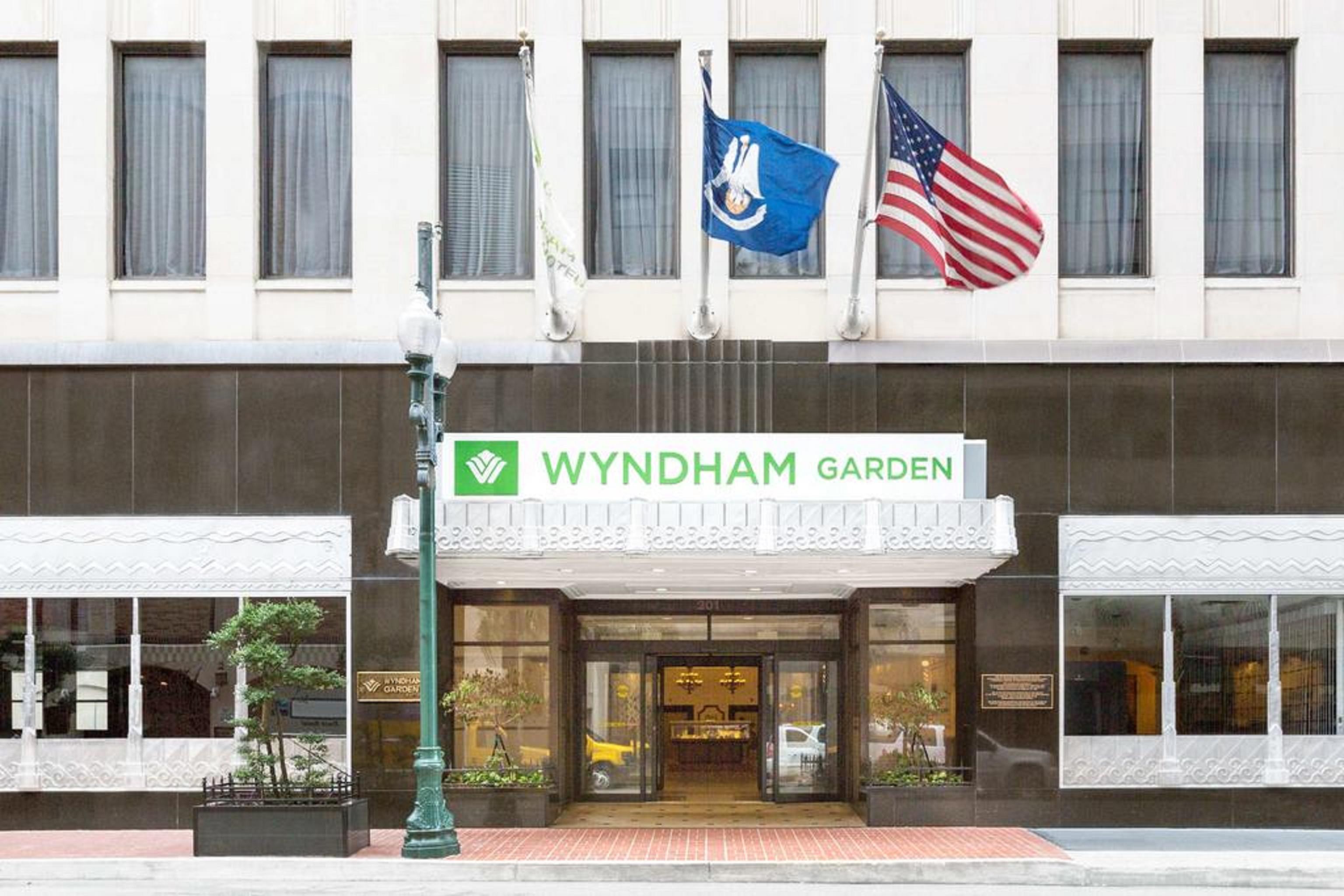 Wyndham Garden Baronne Plaza Hotel New Orleans Ngoại thất bức ảnh