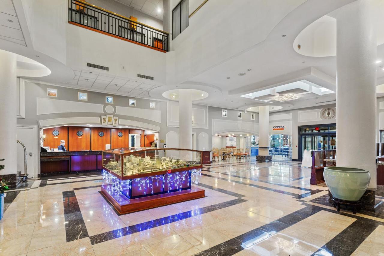 Wyndham Garden Baronne Plaza Hotel New Orleans Ngoại thất bức ảnh