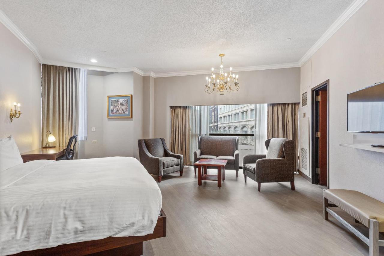 Wyndham Garden Baronne Plaza Hotel New Orleans Ngoại thất bức ảnh
